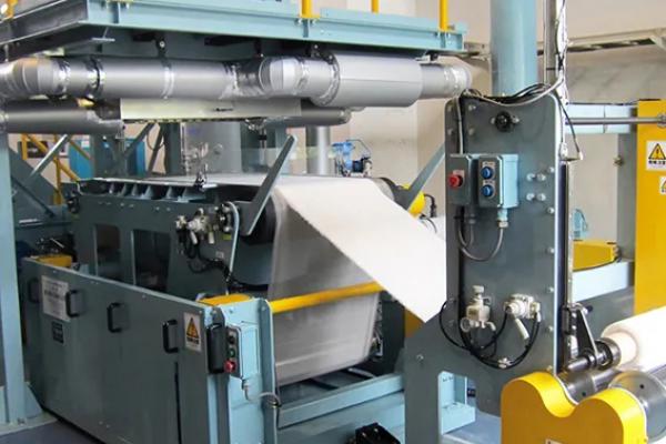 熔喷布生产设备详解